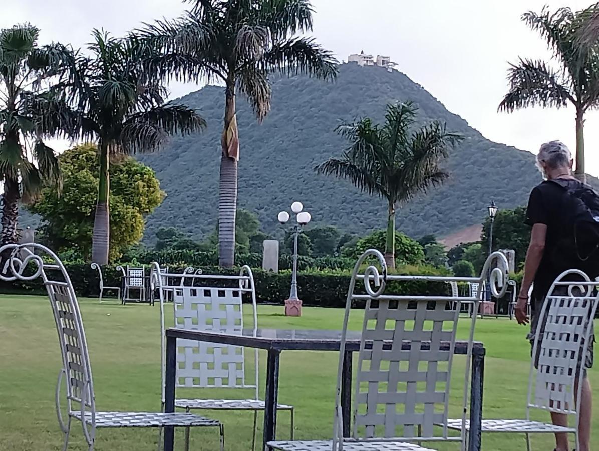 Resorts Country Side - Refined By Nature Pushkar Exterior photo